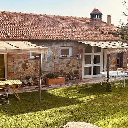 Poggio Ceraso Di Lamioni Roberto Farm stay Magliano in Toscana