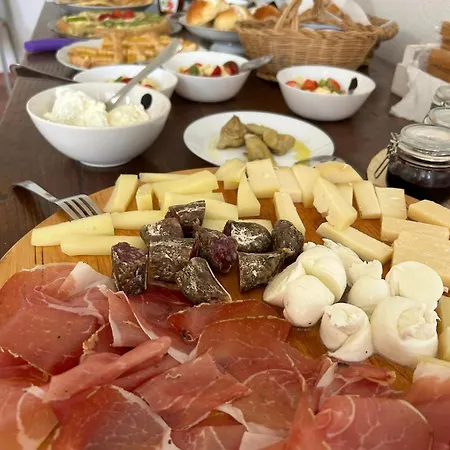 Farm stay Poggio Ceraso Di Lamioni Roberto